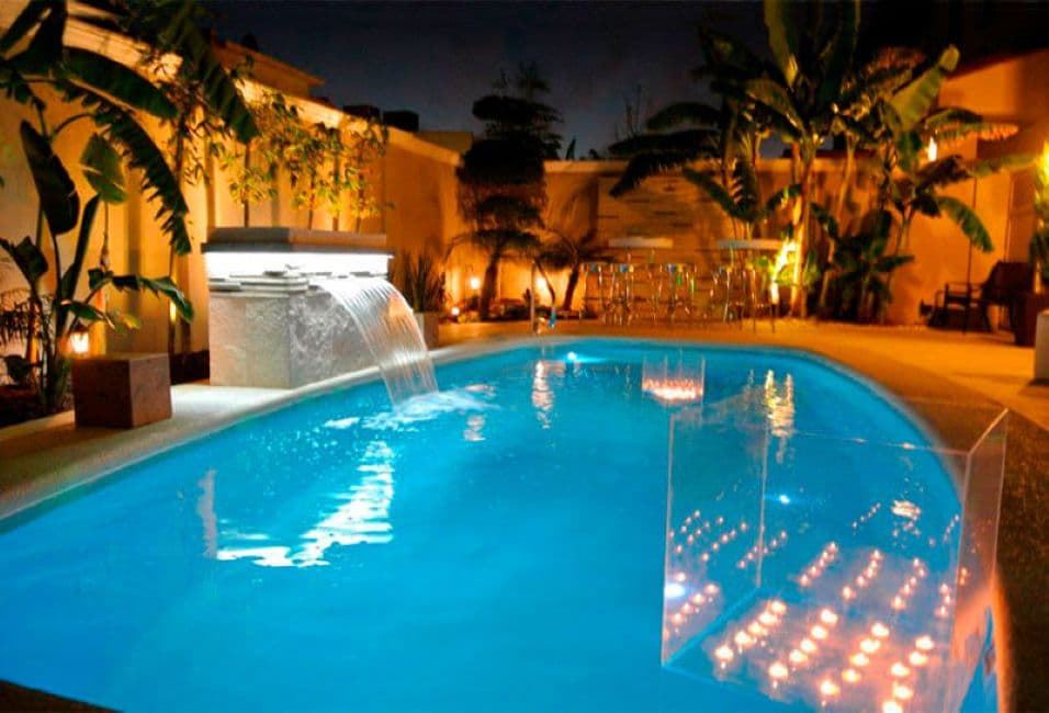 PISCINA CÁLARI - Imagen 1