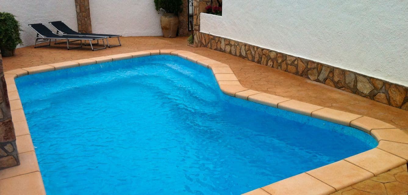 PISCINA LONDRES - Imagen 1