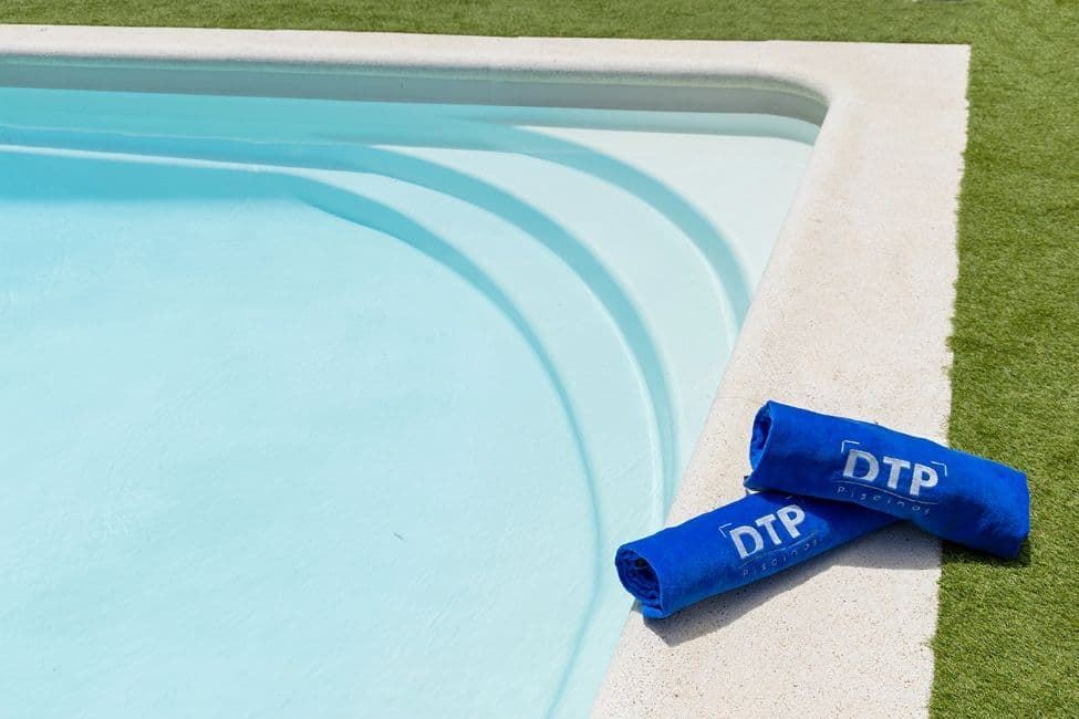 PISCINA MANILA 8 - Imagen 3