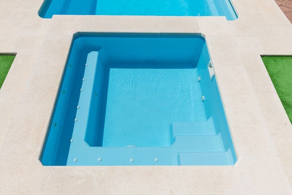 PISCINA RHIN - Imagen 2