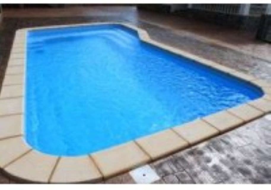 PISCINA VIENA - Imagen 1