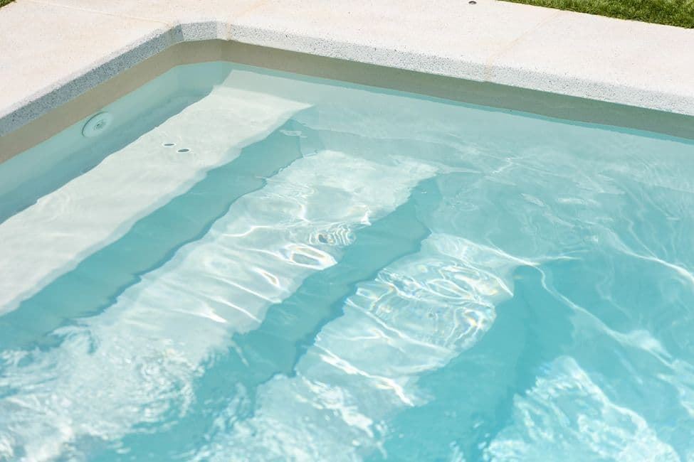 PISCINA VOLGA 8.5 (Con cajón) - Imagen 3