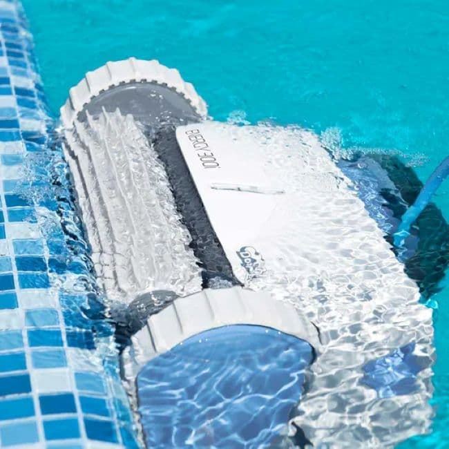 Robot limpiafondos ENERGY 300i - Imagen 2